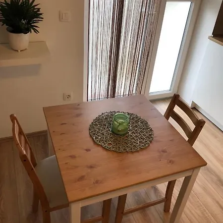 And Fun Sandra Apartment *